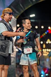 BIB: 140
                            <button type="button" onclick="openModal(24885494)" class="btn btn-primary btn-sm float-right btn-popup" data-toggle="modal" data-target=".modal-high-quality">
                        <i class="fas fa-shopping-cart"></i> Add to Cart
                    </button>
                                            <button type="button" onclick="isThisMe(24885494, true)" class="btn btn-success btn-sm float-right btn-popup btn-isme hidden" data-toggle="tooltip" data-placement="bottom" title="นี่คือรูปของคุณใช่ไหม คลิกที่นี่เพื่อเอาเข้าอัลบั้ม">
                        <i class="fas fa-plus"></i> Add to album
                    </button>
                    <button type="button" onclick="isThisMe(24885494, false)" class="btn btn-warning btn-sm float-right btn-popup btn-isnotme hidden">
                        <i class="fas fa-ban"></i> Remove from album
                    </button>